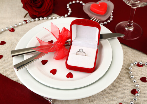 fantastic-valentines-day-engagement-party-ideas